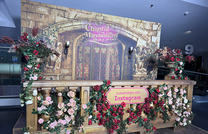 Insta-Wall bei der Premiere von "Chantal im Märchenland" im mathäser Filmpalast am 25.03.2024 (©Foto: Martin Schmitz)